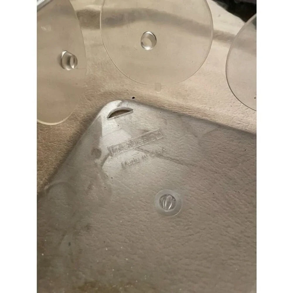 Clear Plastic Suction Cup Corner Basket